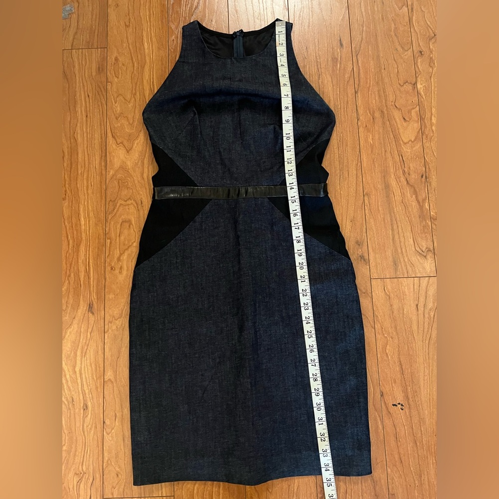 Nicole Miller Atelier Size 2 Strapless Blue Denim Sheath Black Office Classic - Picture 3 of 10